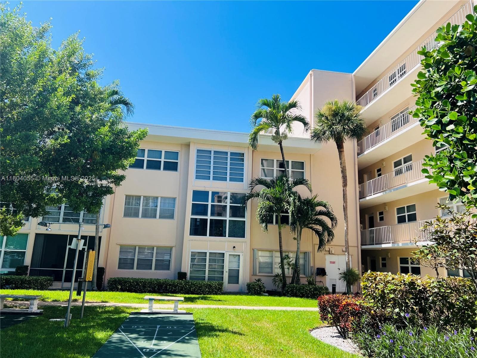 LEISURE GARDENS CONDO · #211E in Lauderdale By The Sea - Photo 24