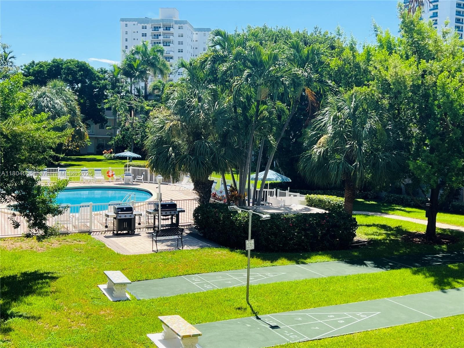 LEISURE GARDENS CONDO · #211E in Lauderdale By The Sea - Photo 25