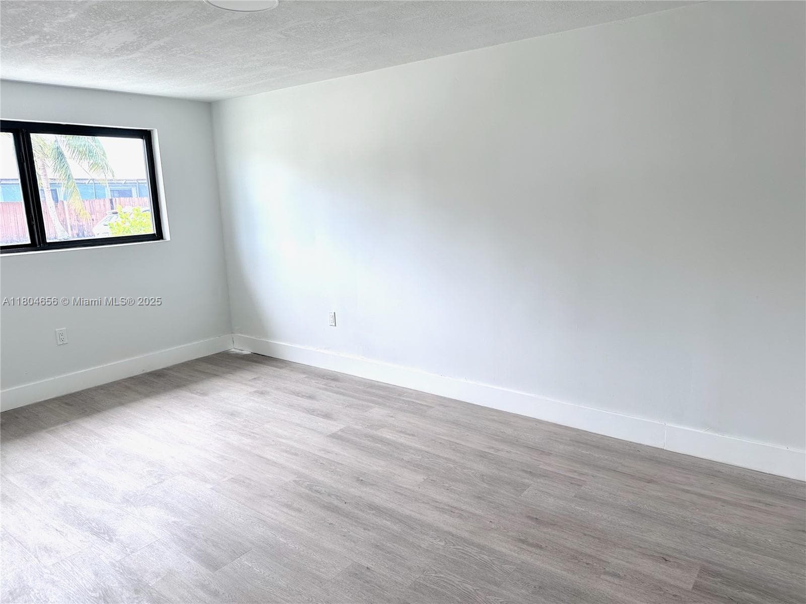 Huge Secondary Bedroom