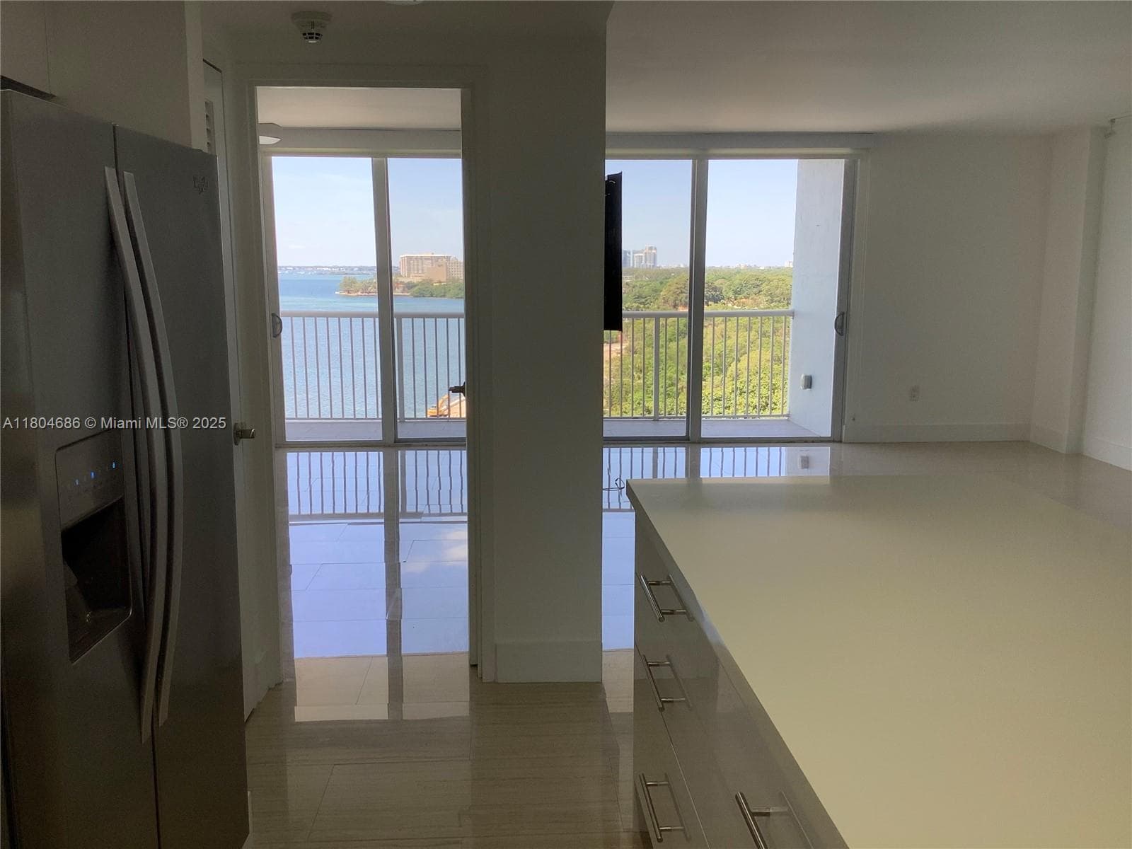 Brickell Biscayne Condo · #14H in Miami - Photo 8