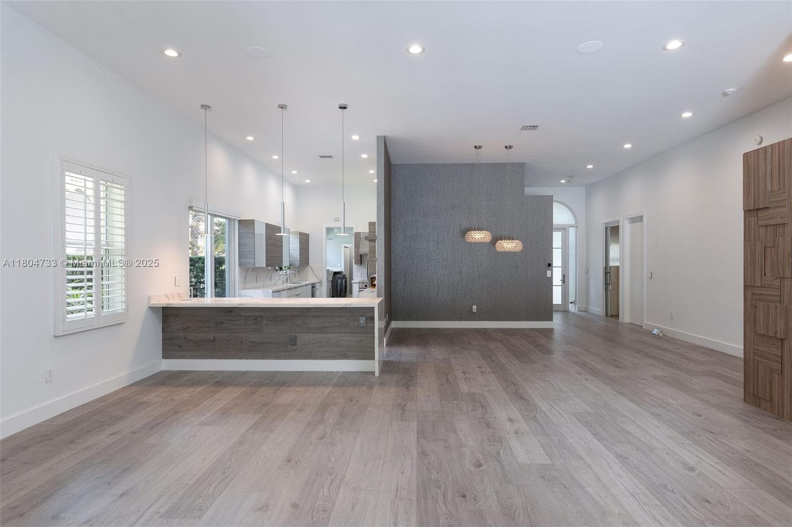 603 Misty Oaks Ln photo 10
