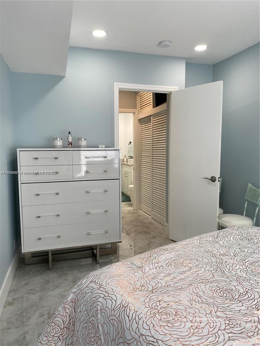 VILLAGE BY THE SEA CONDO · #207 in Lauderdale By The Sea - Photo 9