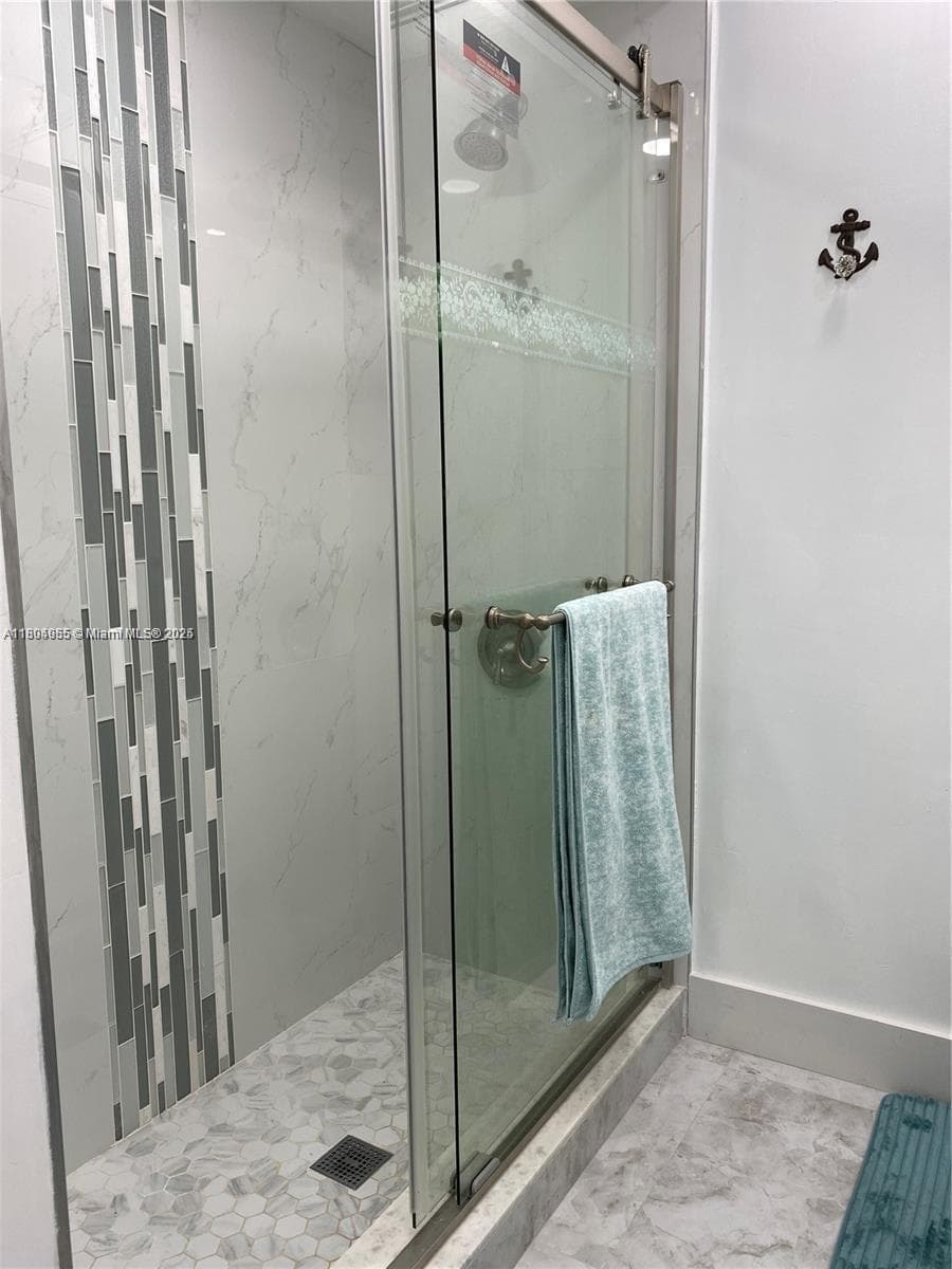 VILLAGE BY THE SEA CONDO · #207 in Lauderdale By The Sea - Photo 10