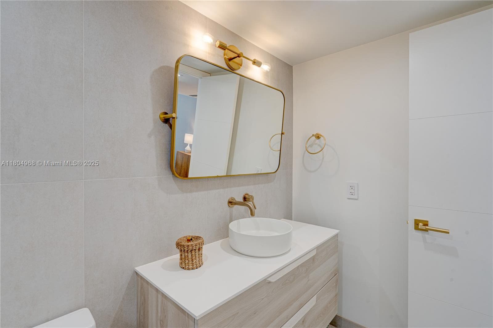 RENAISSANCE OF POMPANO BE · #1505 in Pompano Beach - Photo 46