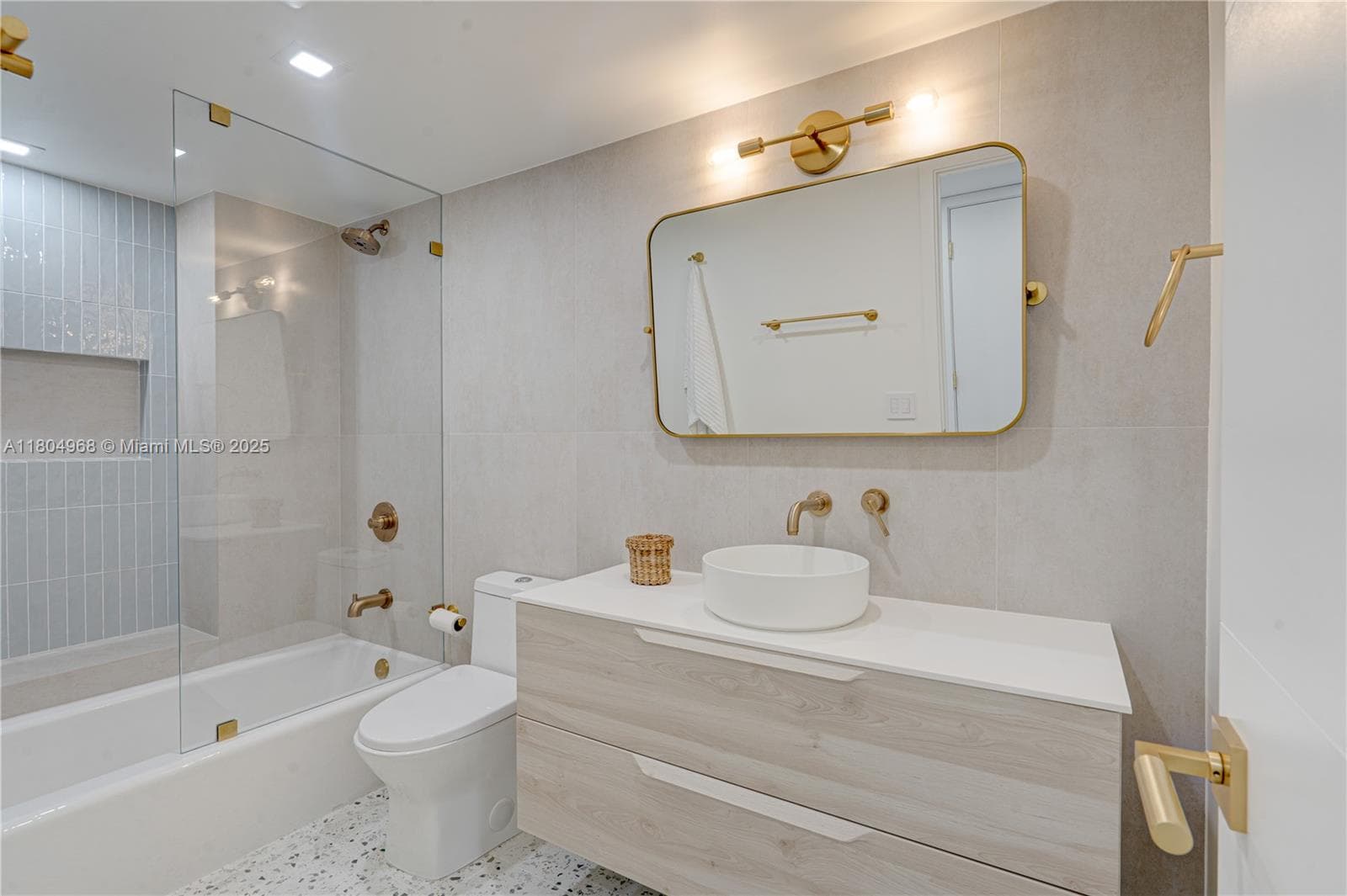 RENAISSANCE OF POMPANO BE · #1505 in Pompano Beach - Photo 45