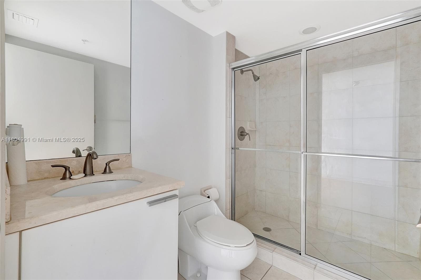 ONE FIFTY ONE @ BISCAYNE · #1406 in North Miami - Photo 12