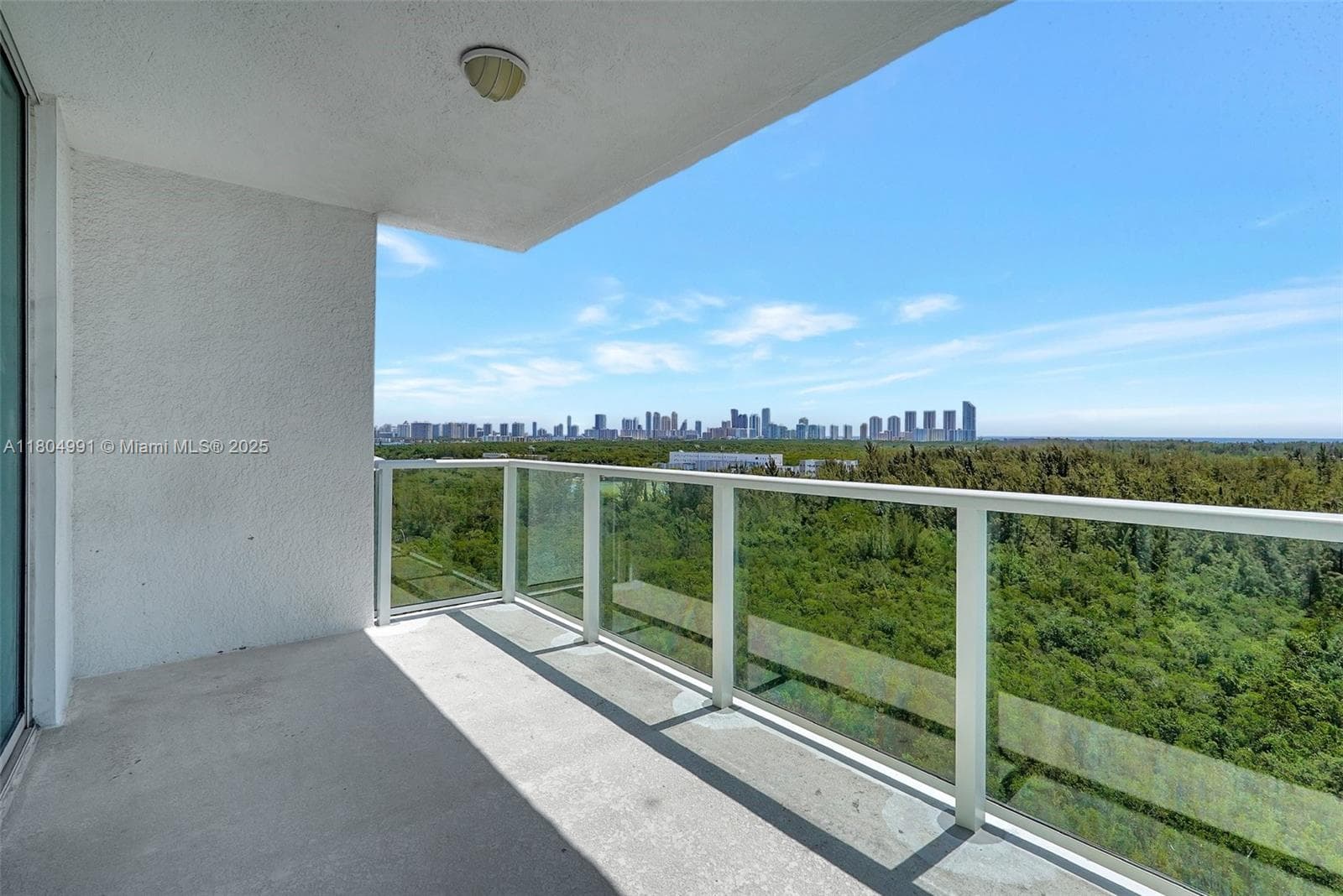 ONE FIFTY ONE @ BISCAYNE · #1406 in North Miami - Photo 34