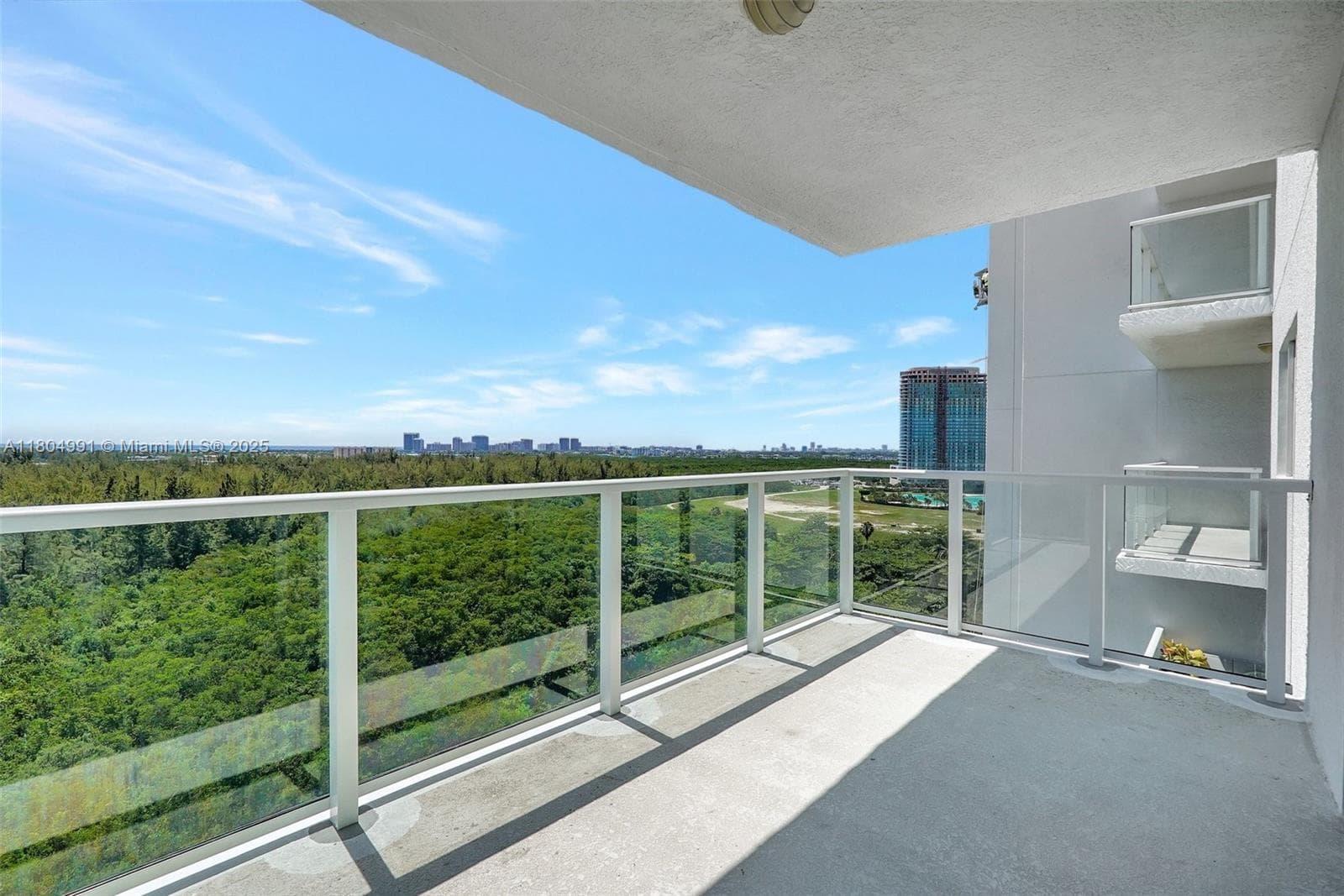 ONE FIFTY ONE @ BISCAYNE · #1406 in North Miami - Photo 33