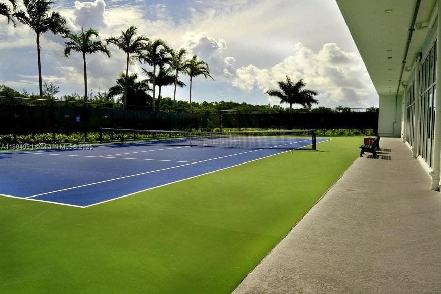 ONE FIFTY ONE @ BISCAYNE · #1406 in North Miami - Photo 50