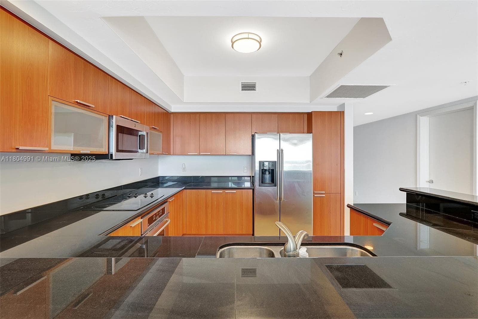 ONE FIFTY ONE @ BISCAYNE · #1406 in North Miami - Photo 21