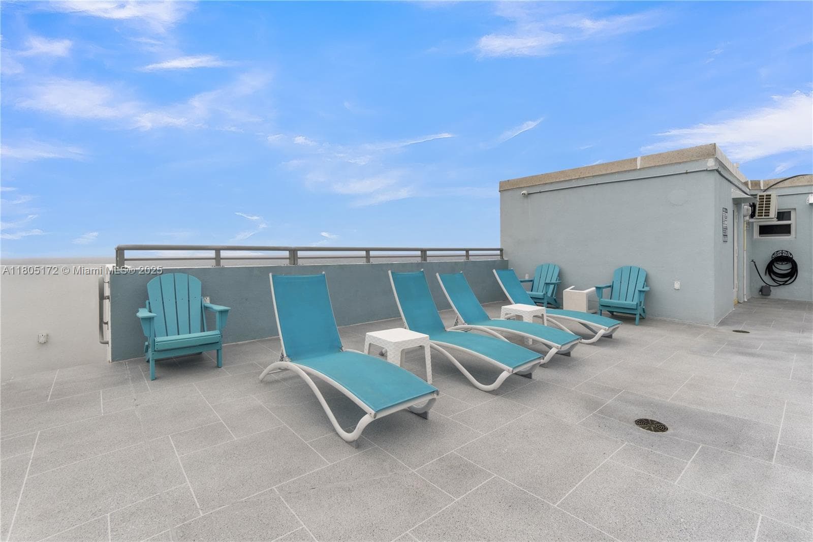 EDGEWATER BEACH TOWERS CO · #504 in Hollywood - Photo 32