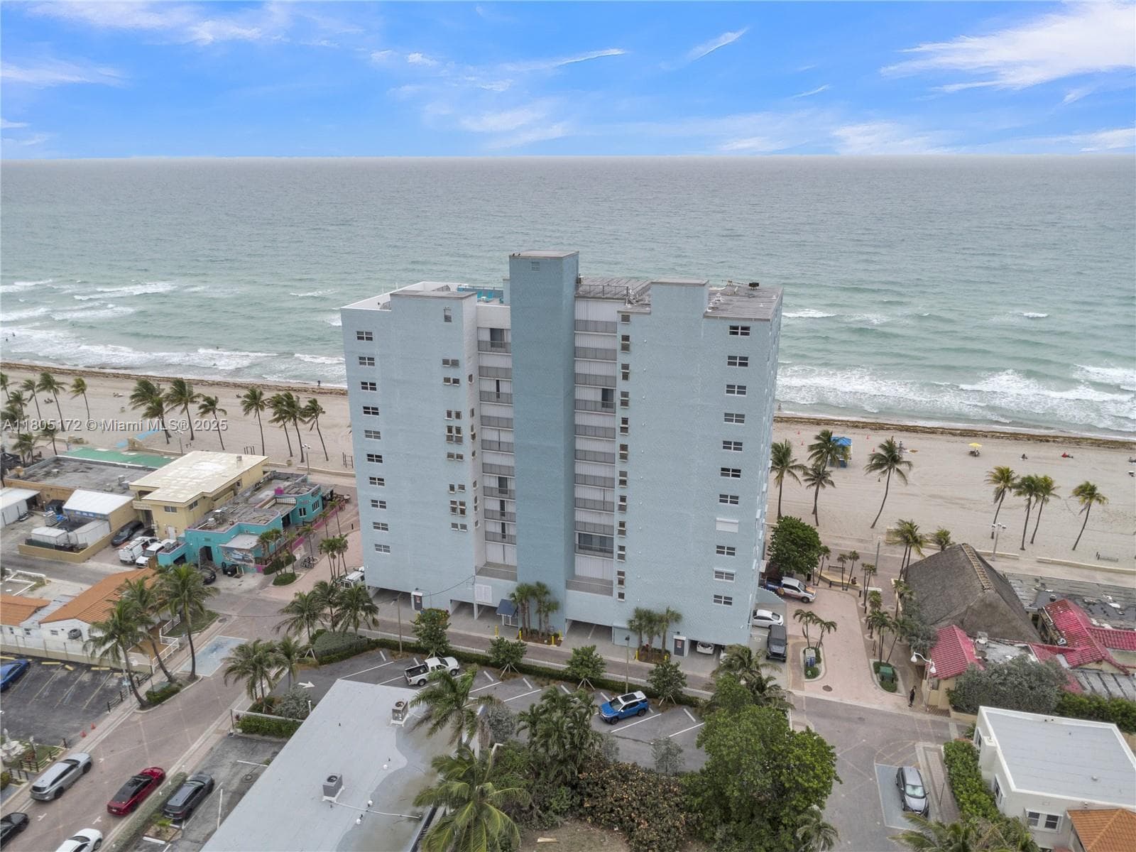 EDGEWATER BEACH TOWERS CO · #504 in Hollywood - Photo 5