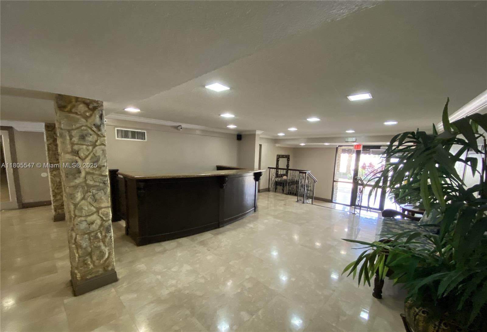 BAYVIEW PALMS CONDO · #119 in North Miami - Photo 5