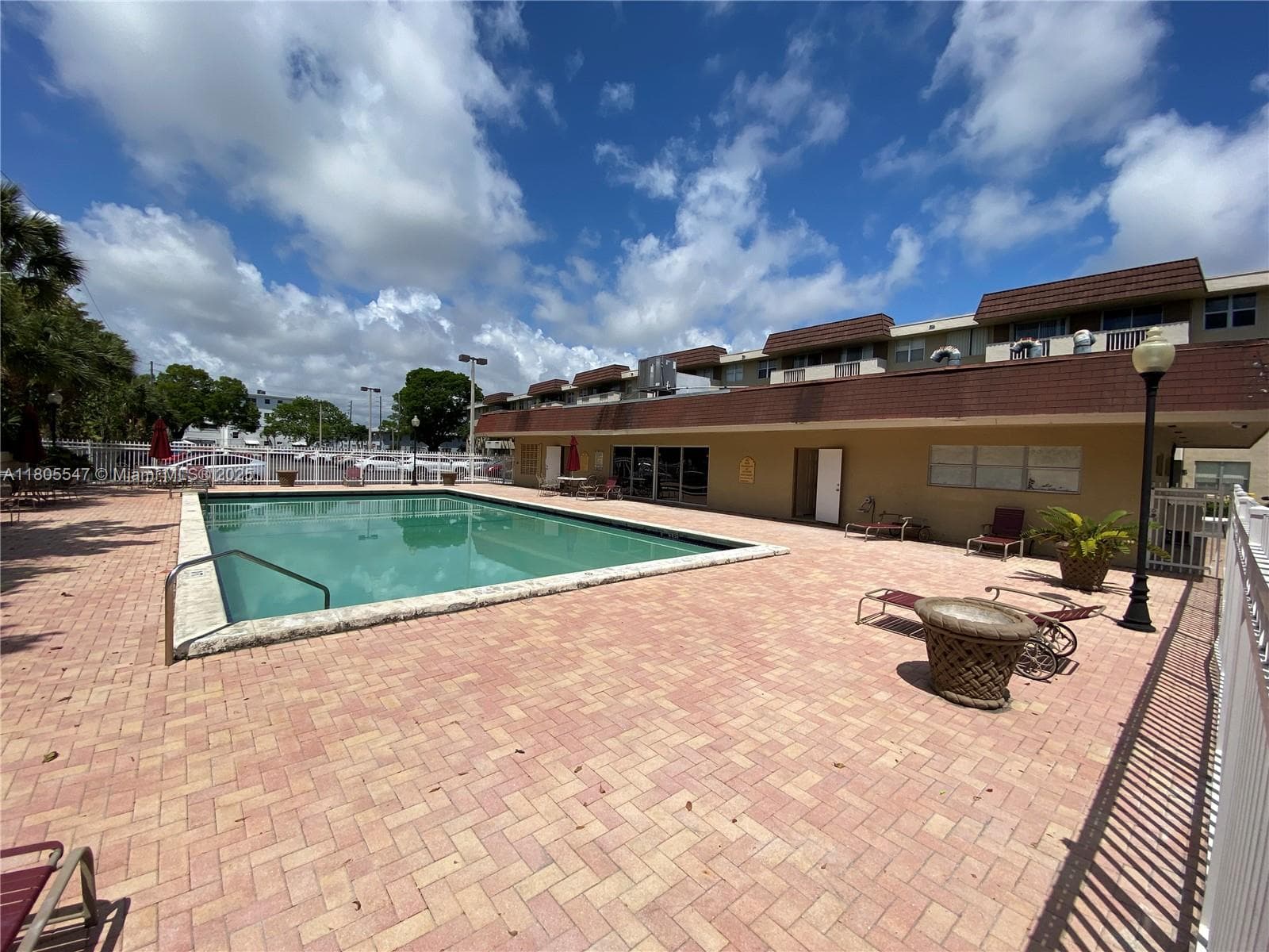 BAYVIEW PALMS CONDO · #119 in North Miami - Photo 4