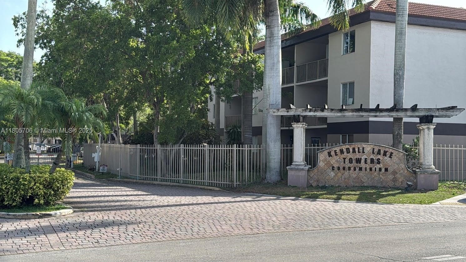 KENDALL LAKE TOWERS CONDO · #207 in Miami - Photo 1