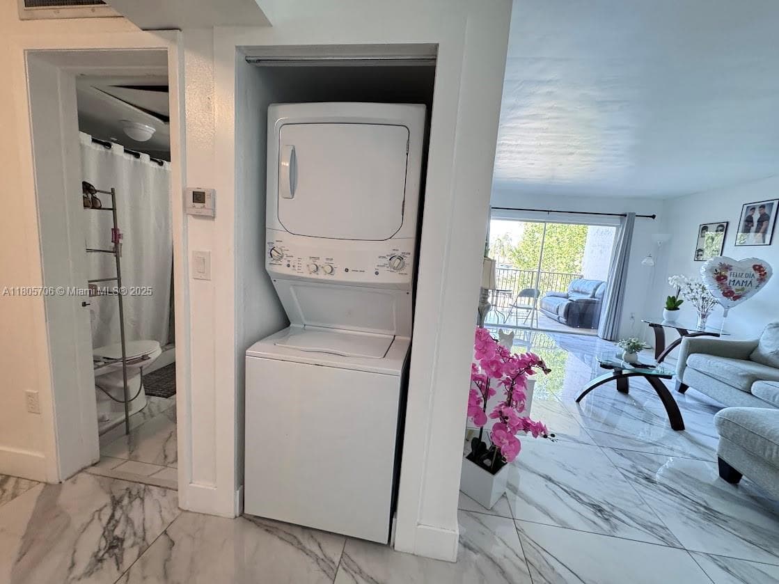 KENDALL LAKE TOWERS CONDO · #207 in Miami - Photo 8