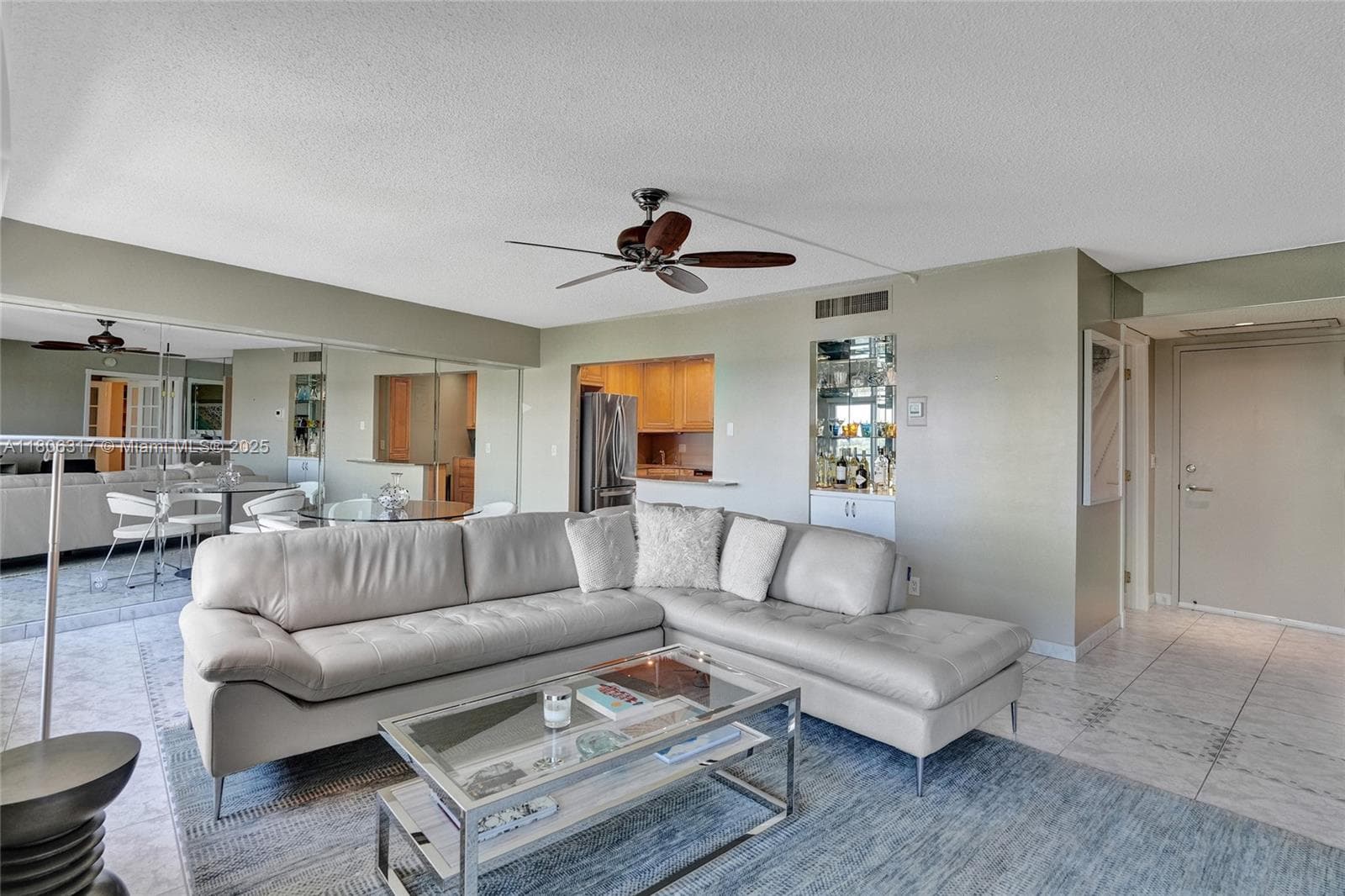 The Warwick · #7J in Fort Lauderdale - Photo 2