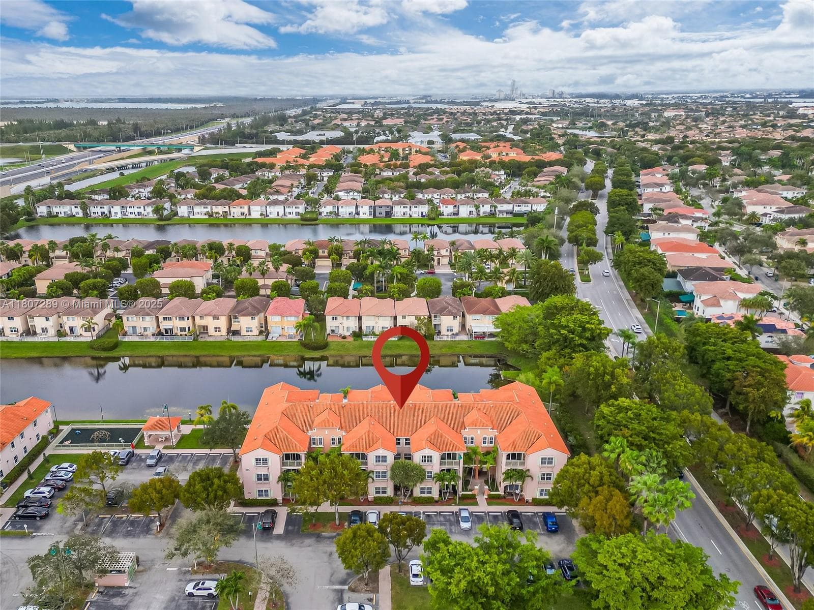 THE COURTS AT DORAL ISLES · #925 in Doral - Photo 34