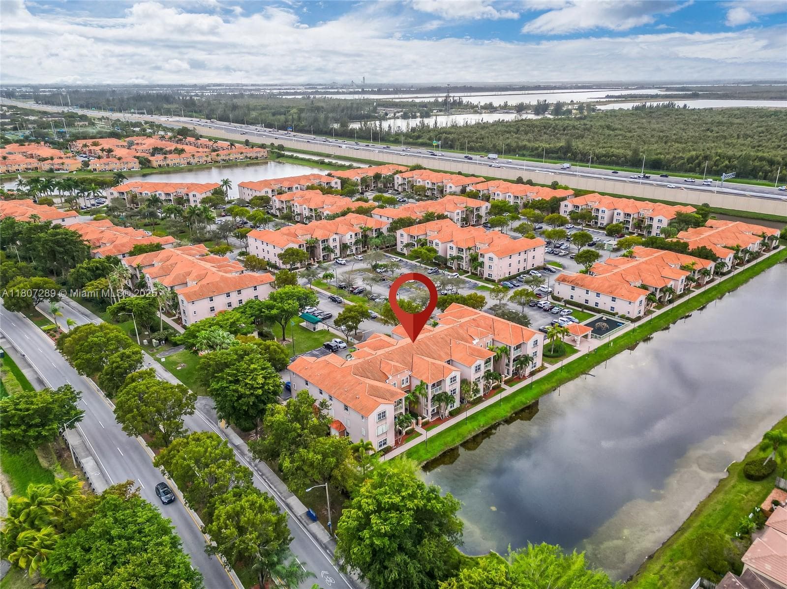 THE COURTS AT DORAL ISLES · #925 in Doral - Photo 37