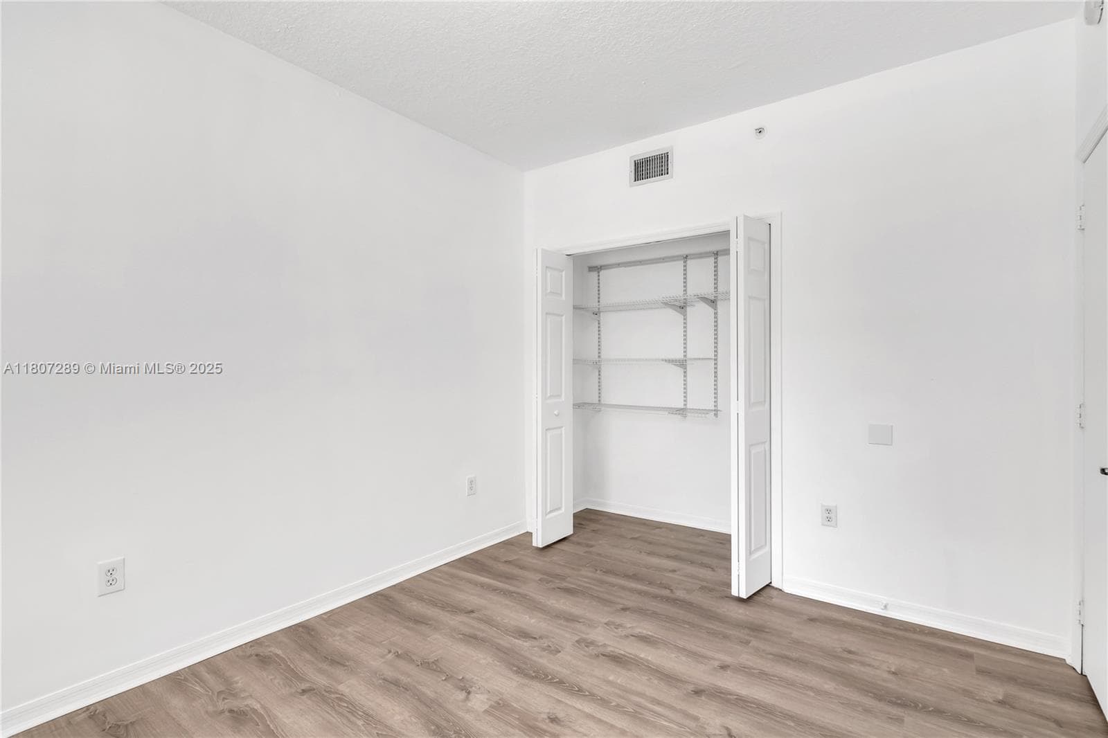 THE COURTS AT DORAL ISLES · #925 in Doral - Photo 21