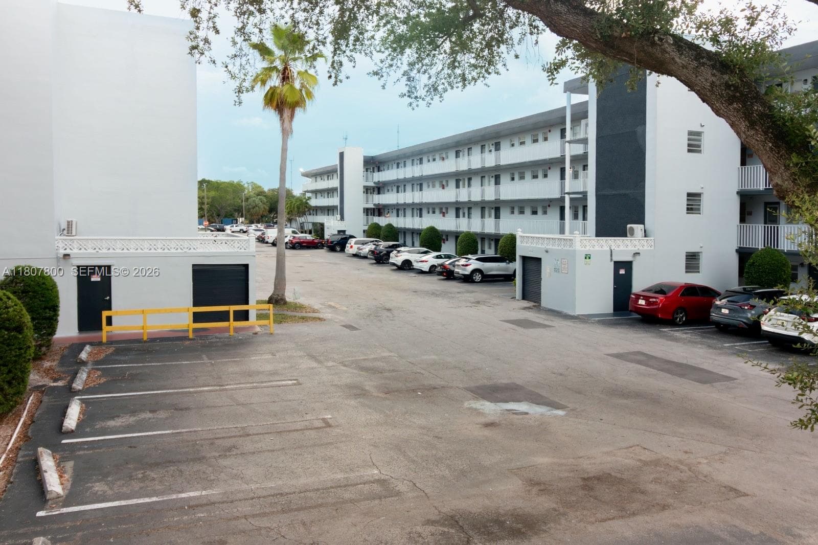 ROYAL OAKS CONDO · #217 in Miami - Photo 10