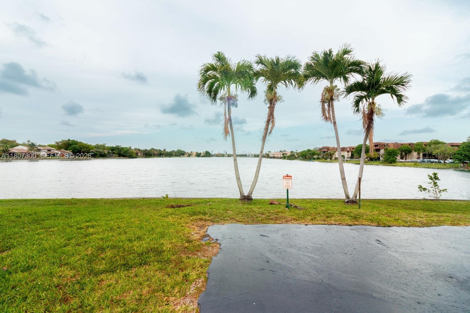 ROYAL OAKS CONDO · #217 in Miami - Photo 8