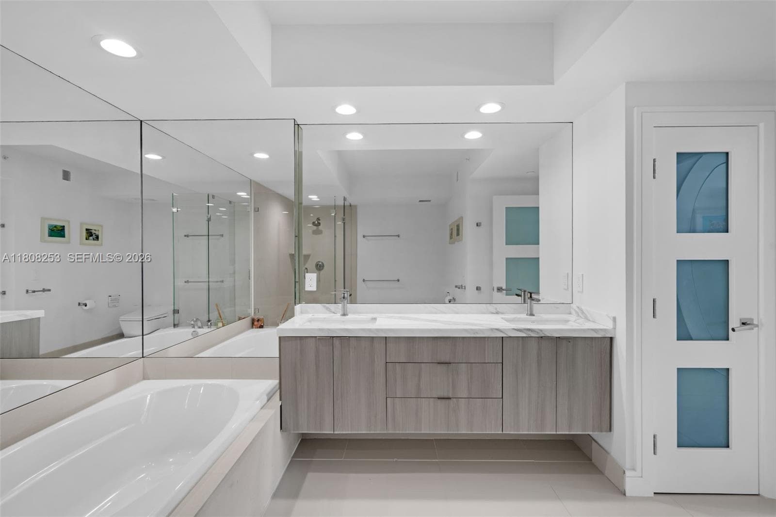 SAPPHIRE · #602N in Fort Lauderdale - Photo 17