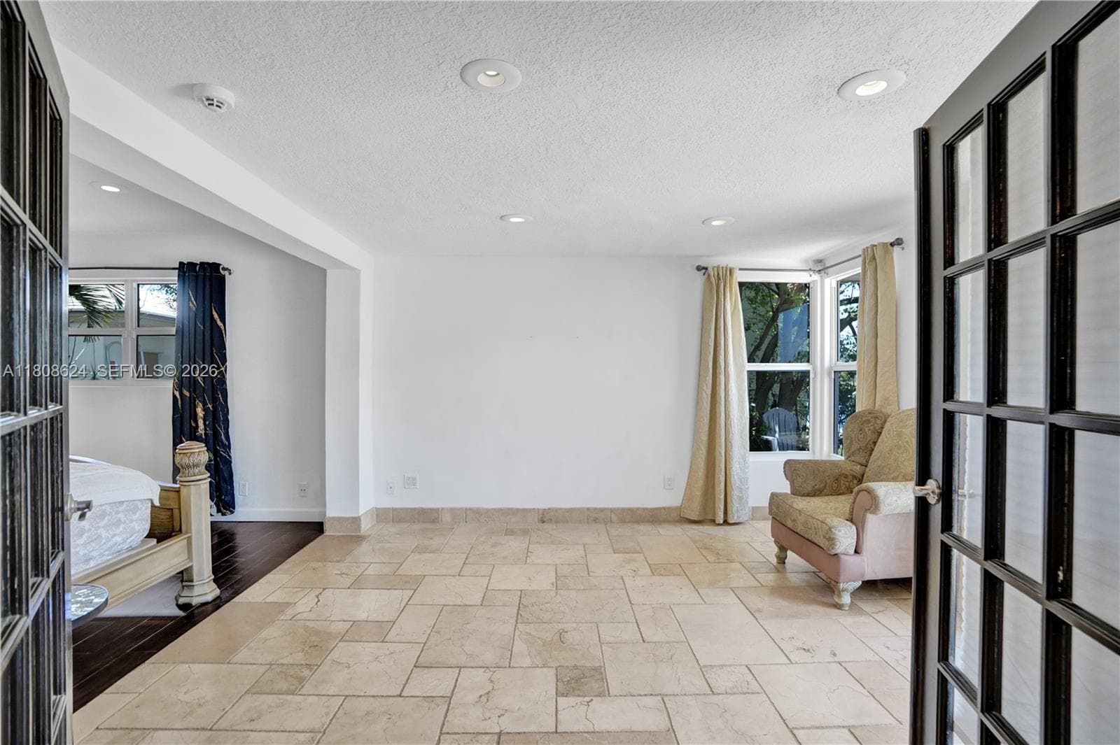 3100 NE 56th Ct photo 17