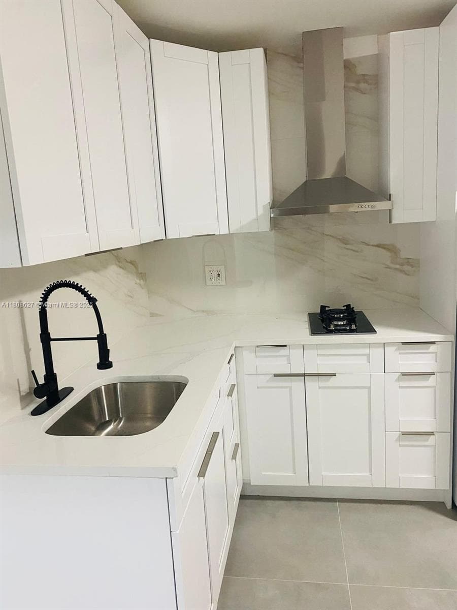 KITCHEN HOME
