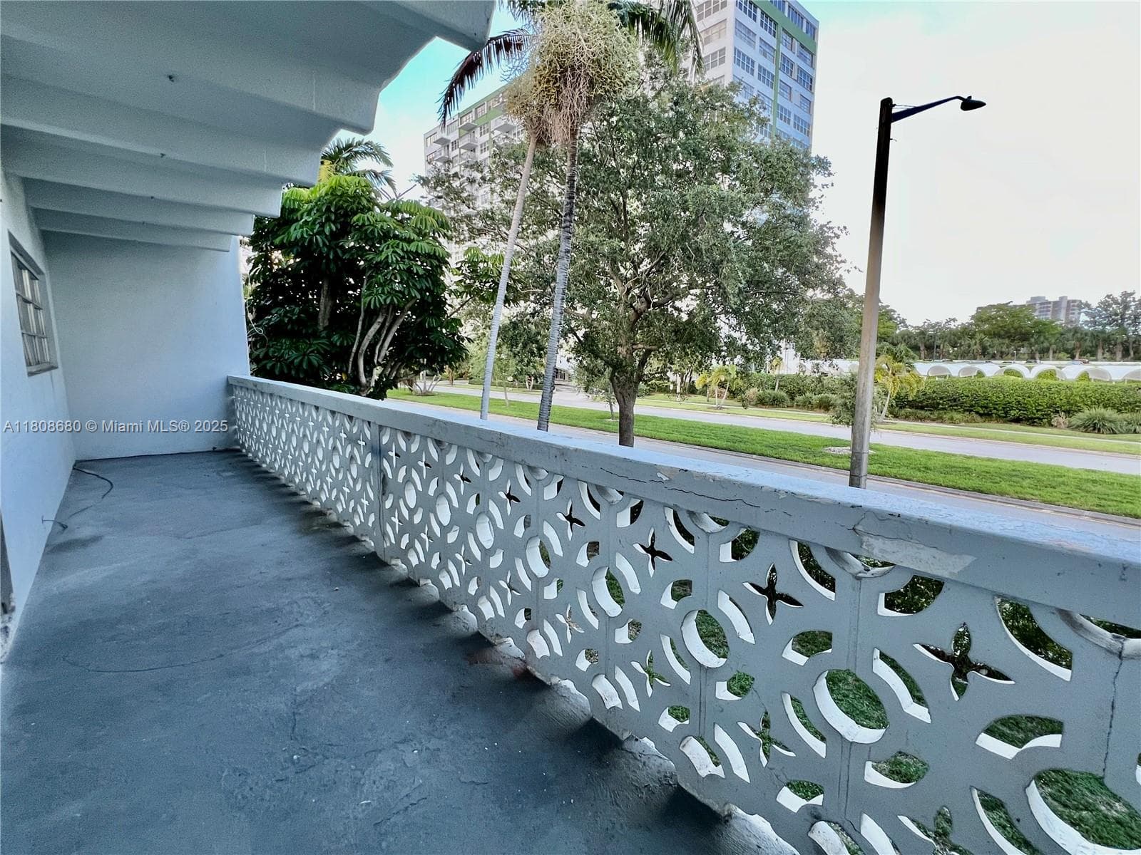CLAREMONT PLACE · #202 in North Miami - Photo 7