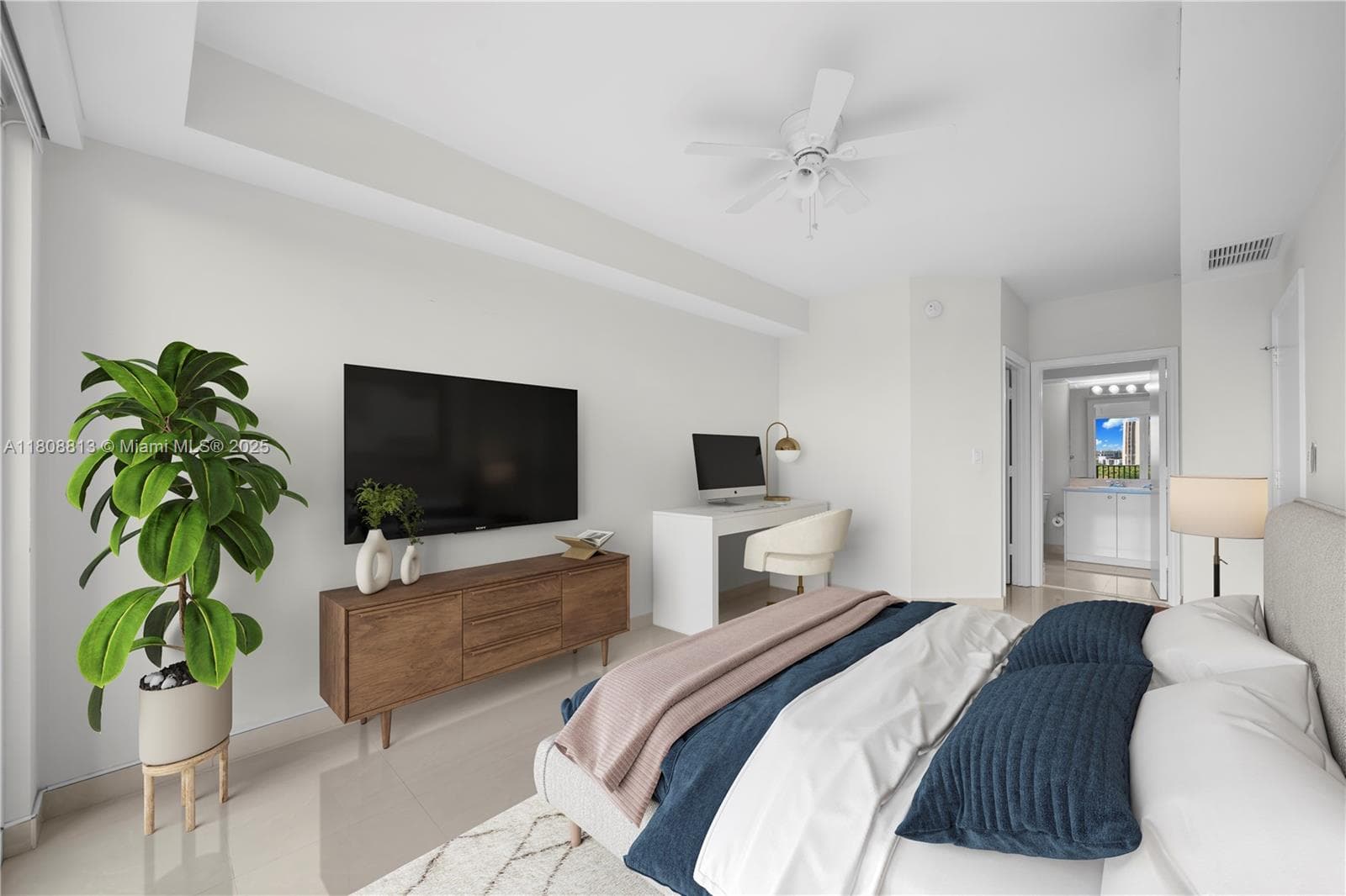 TURNBERRY VILLAGE · #706 in Aventura - Photo 8