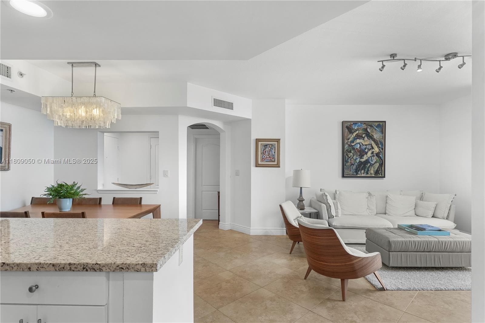 The Waverly at Las Olas · #718 in Fort Lauderdale - Photo 10