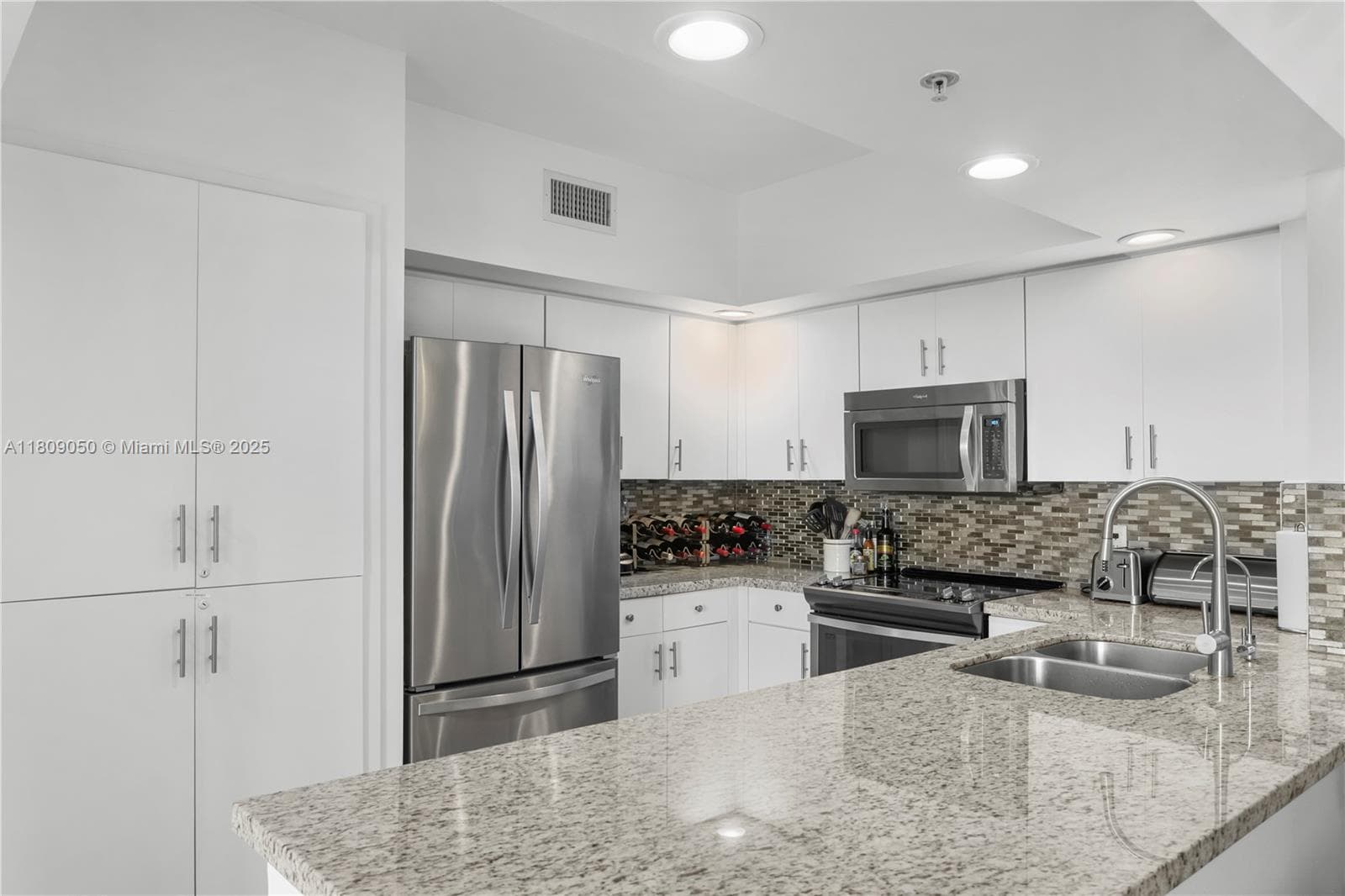 The Waverly at Las Olas · #718 in Fort Lauderdale - Photo 8