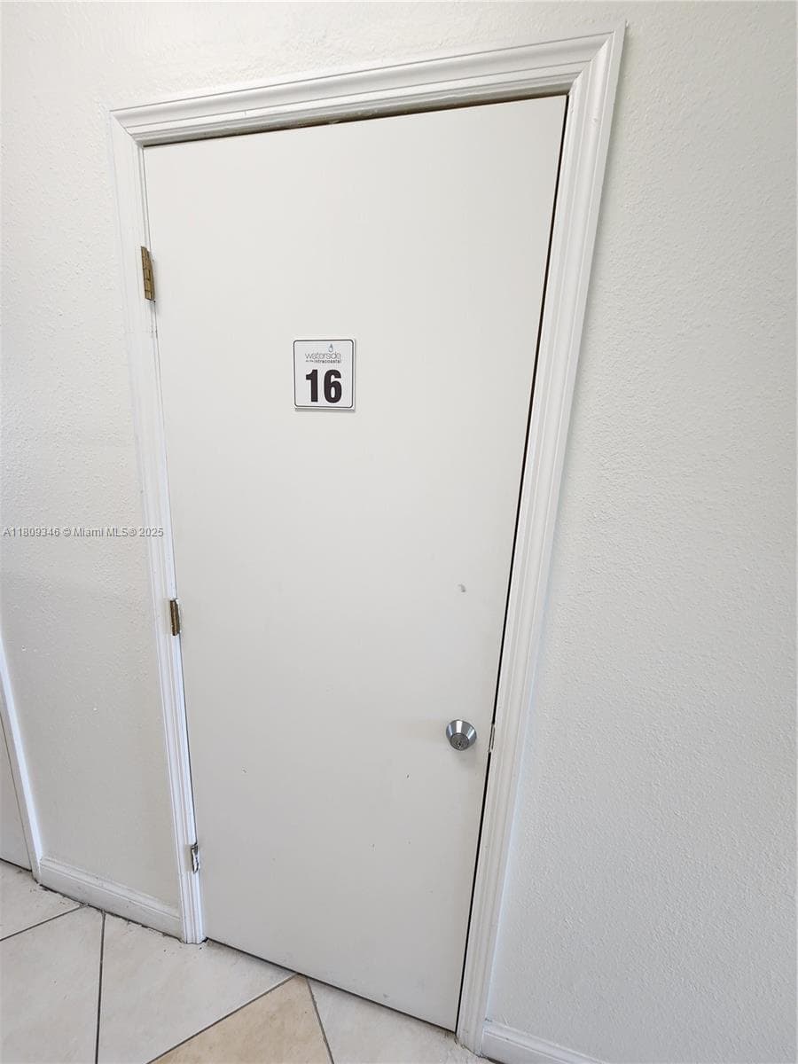Waterside on the Intracoa · #320 in Fort Lauderdale - Photo 23