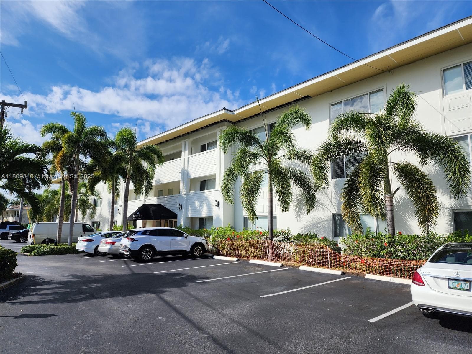 Waterside on the Intracoa · #320 in Fort Lauderdale - Photo 33