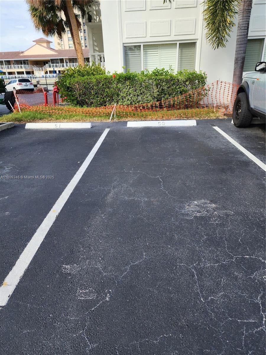 Waterside on the Intracoa · #320 in Fort Lauderdale - Photo 35