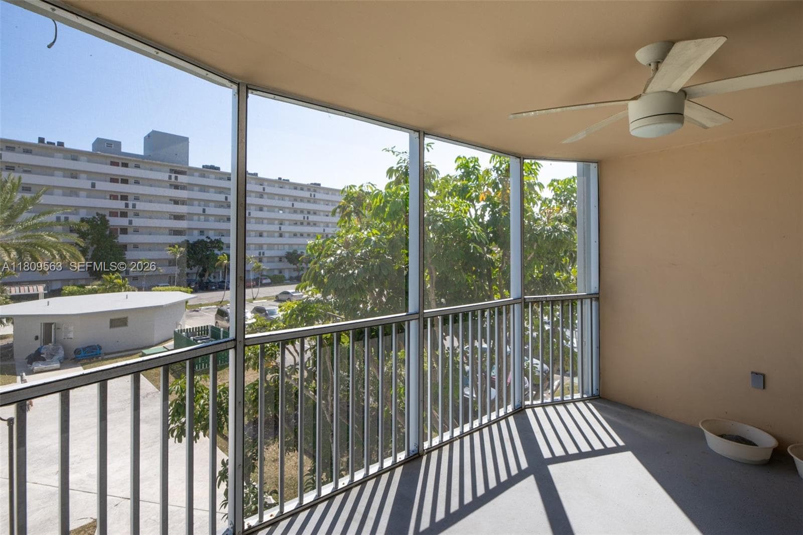 Jade Winds · #316-1 in Miami - Photo 24