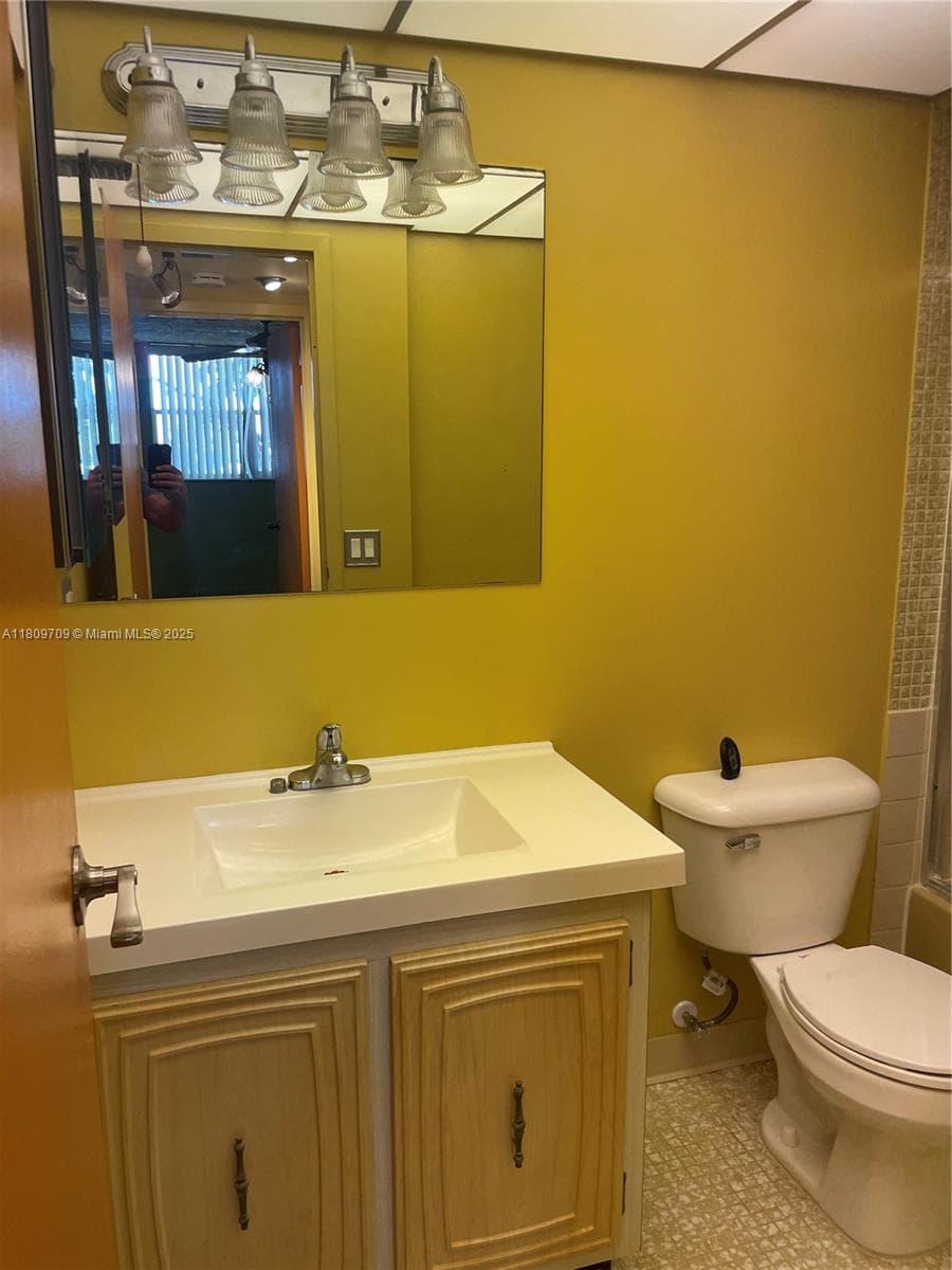 SOMERSET NO SIX CONDO · #107 in Lauderdale Lakes - Photo 8