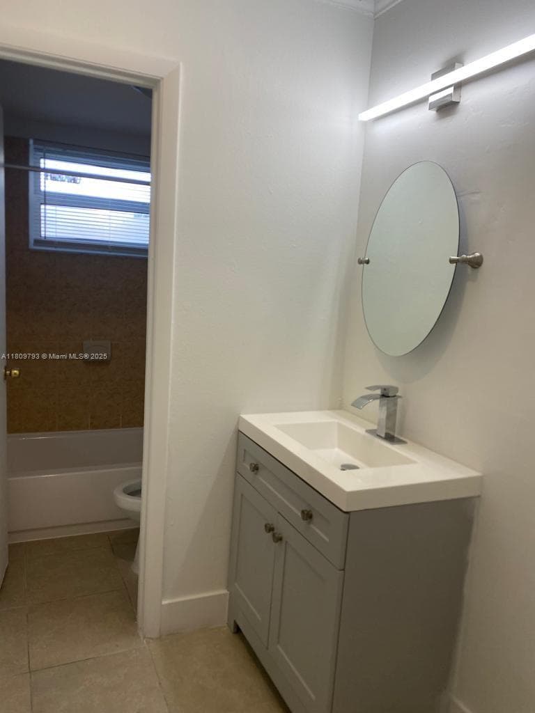 Moonraker Condo · #2D in North Miami - Photo 17