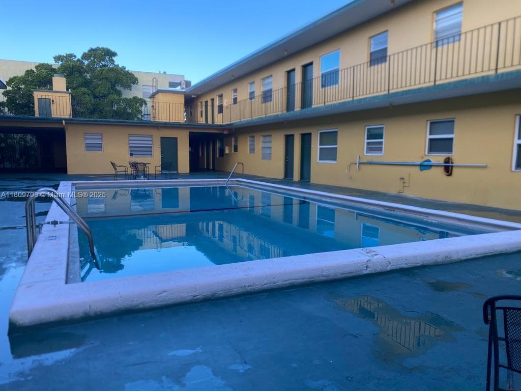 Moonraker Condo · #2D in North Miami - Photo 20