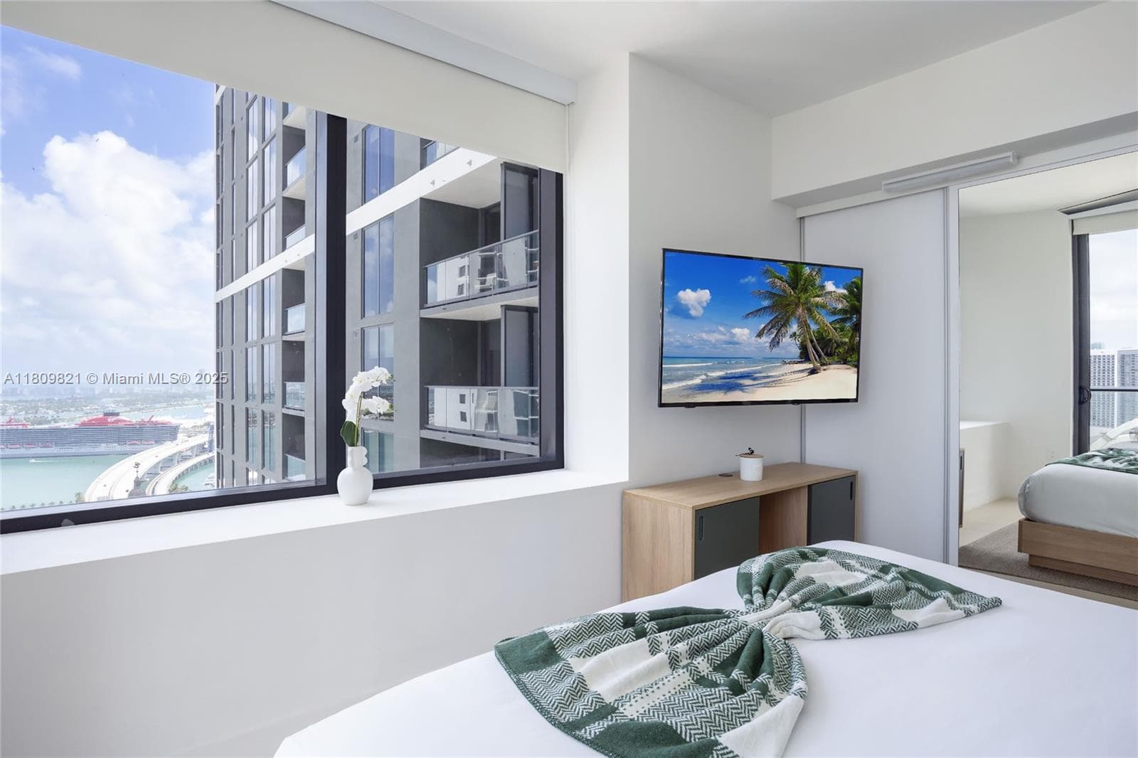 Gale Hotel & Residences (Natiivo) · #3001 in Miami - Photo 16