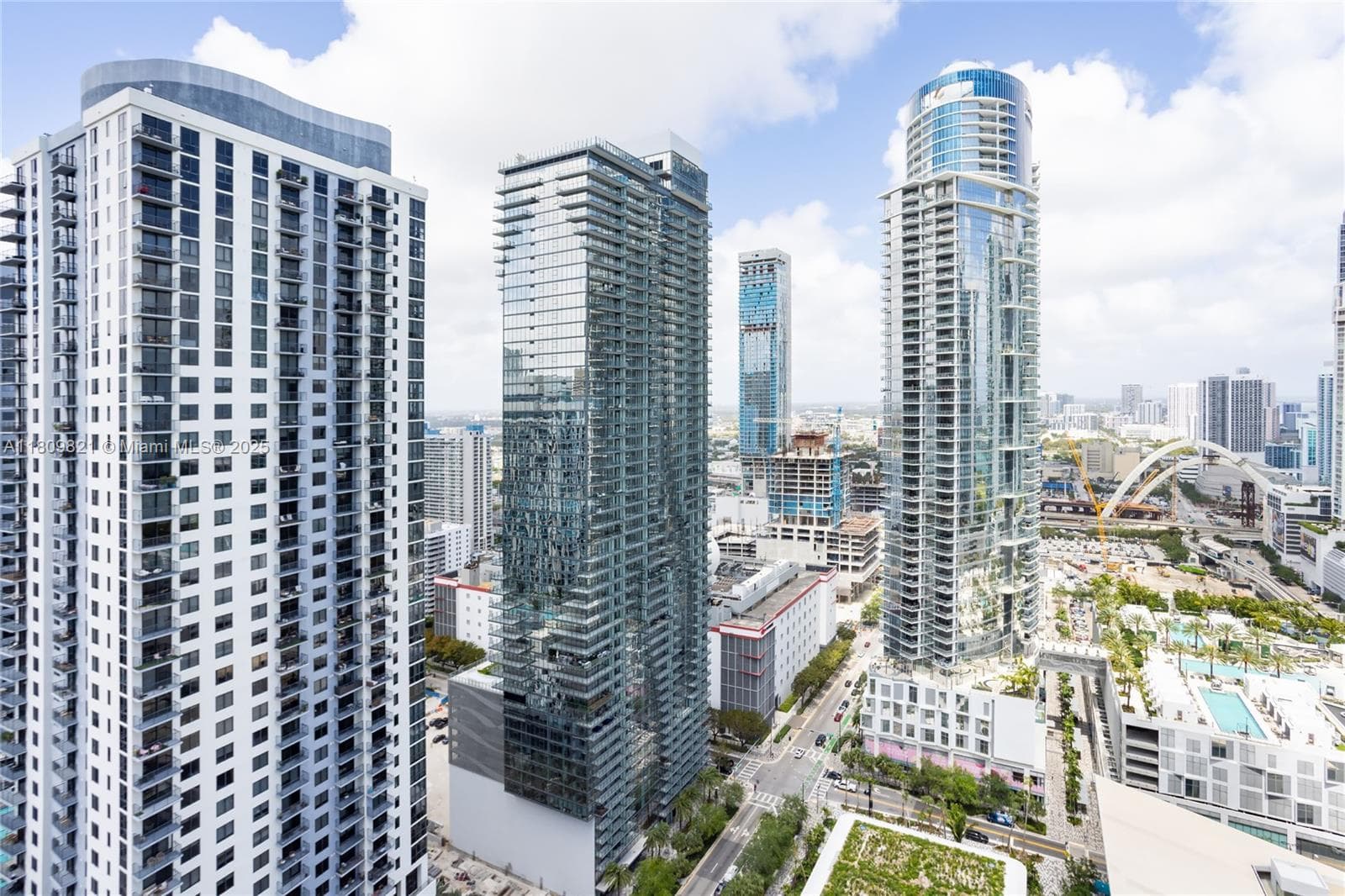 Gale Hotel & Residences (Natiivo) · #3001 in Miami - Photo 12