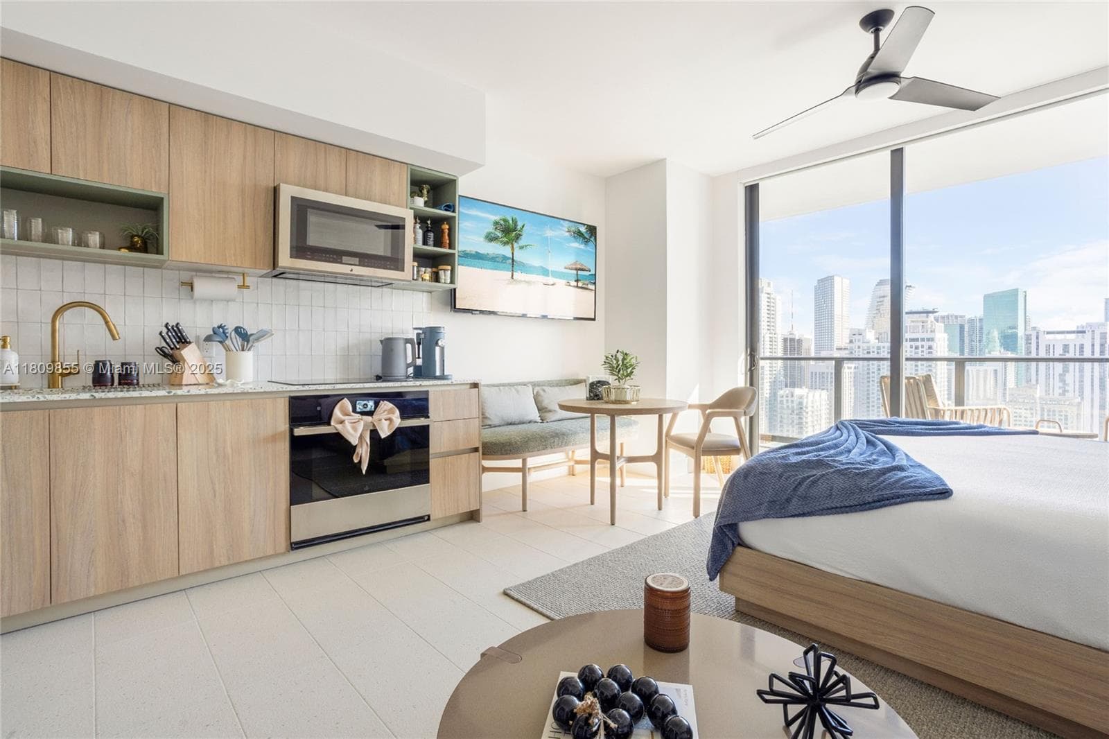 Gale Hotel & Residences (Natiivo) · #3012 in Miami - Photo 3