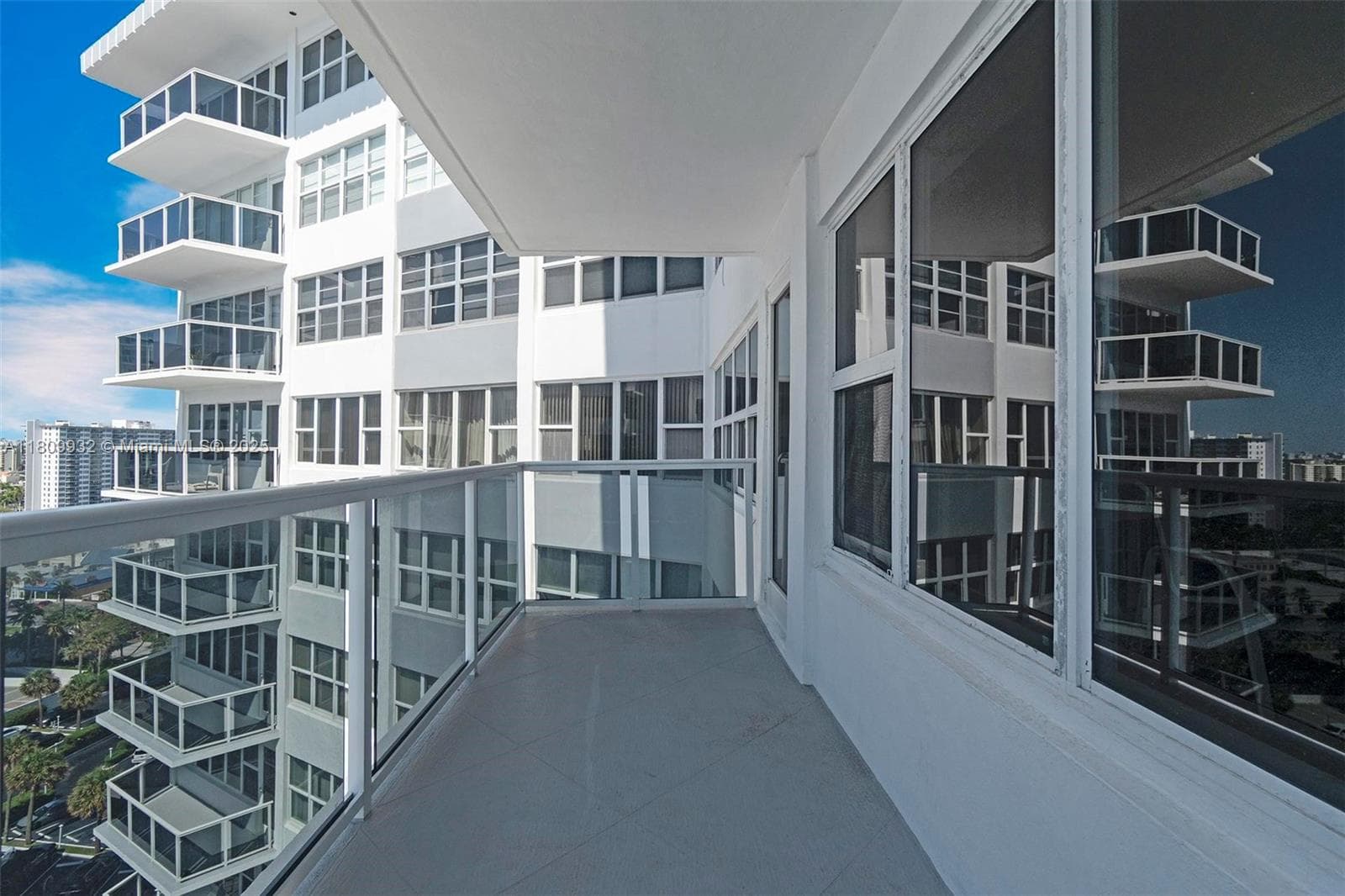 Royal Ambassador Condo · #1408 in Fort Lauderdale - Photo 28