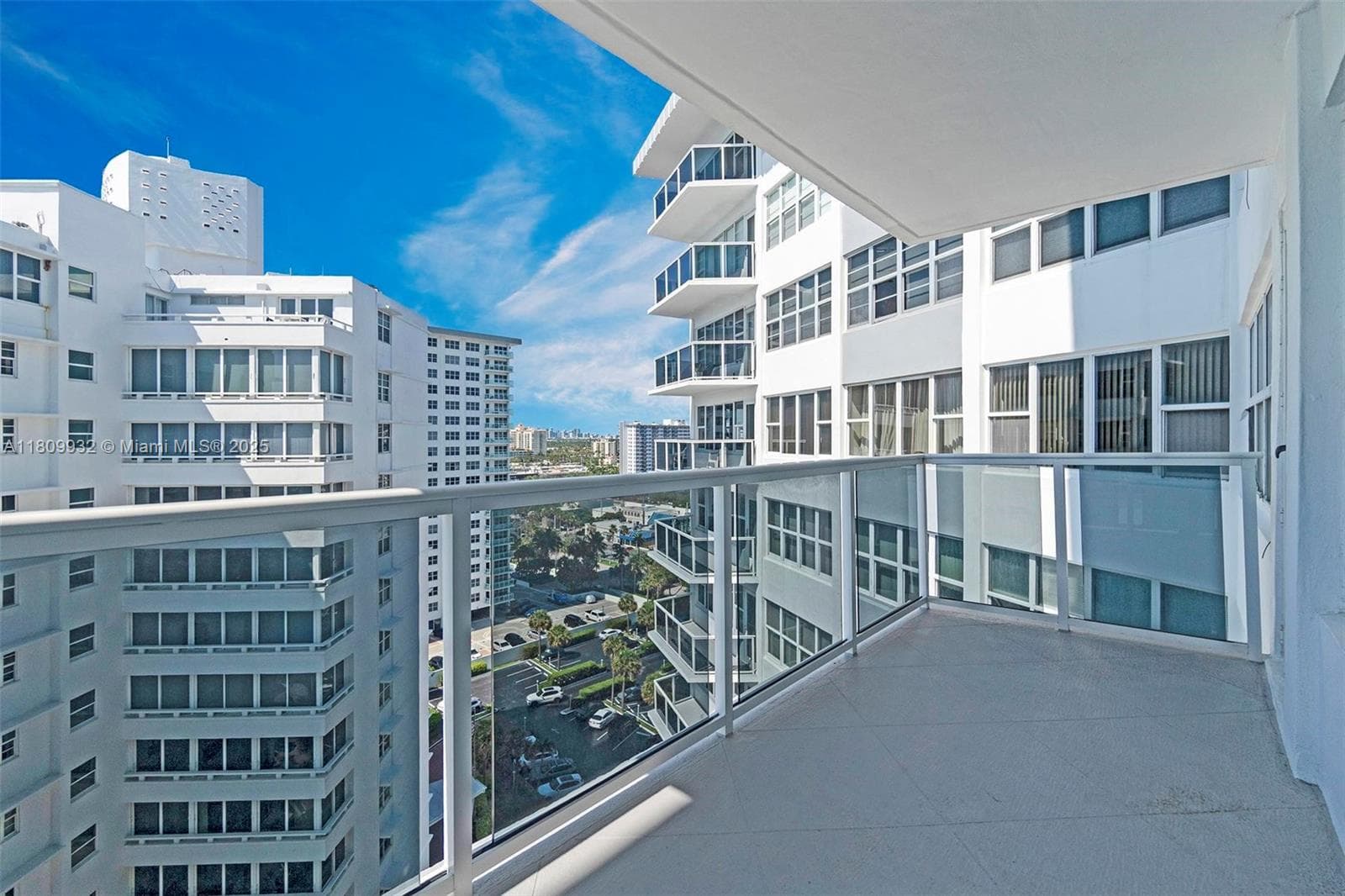 Royal Ambassador Condo · #1408 in Fort Lauderdale - Photo 31
