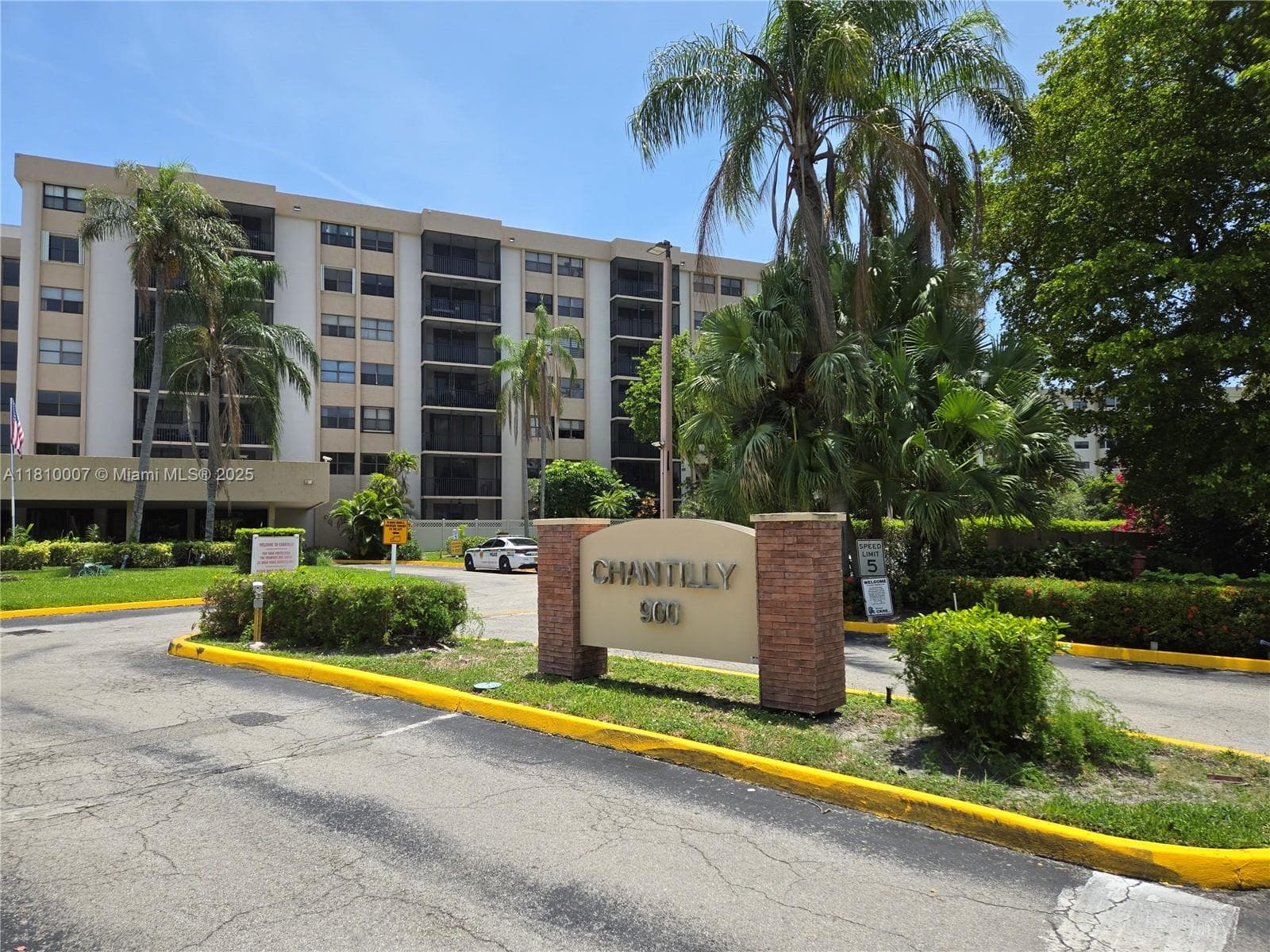 CHANTILLY CONDOMINIUM · #709 in Miami - Photo 27