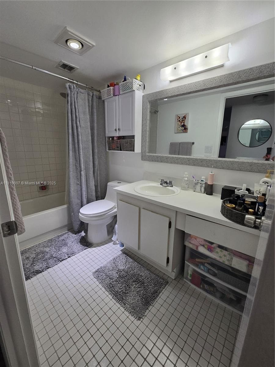CHANTILLY CONDOMINIUM · #709 in Miami - Photo 13