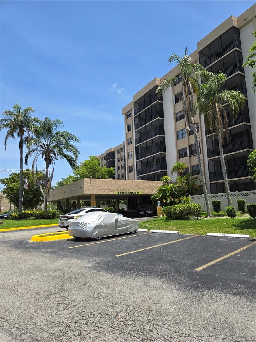 CHANTILLY CONDOMINIUM · #709 in Miami - Photo 17