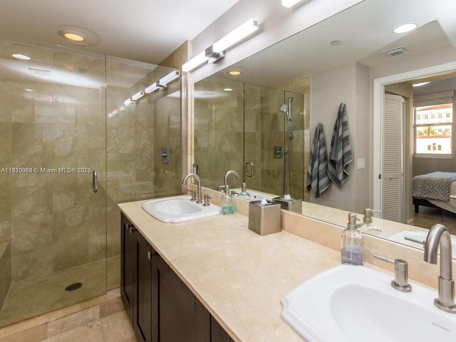 One Village Place · #618 in Coral Gables - Photo 20