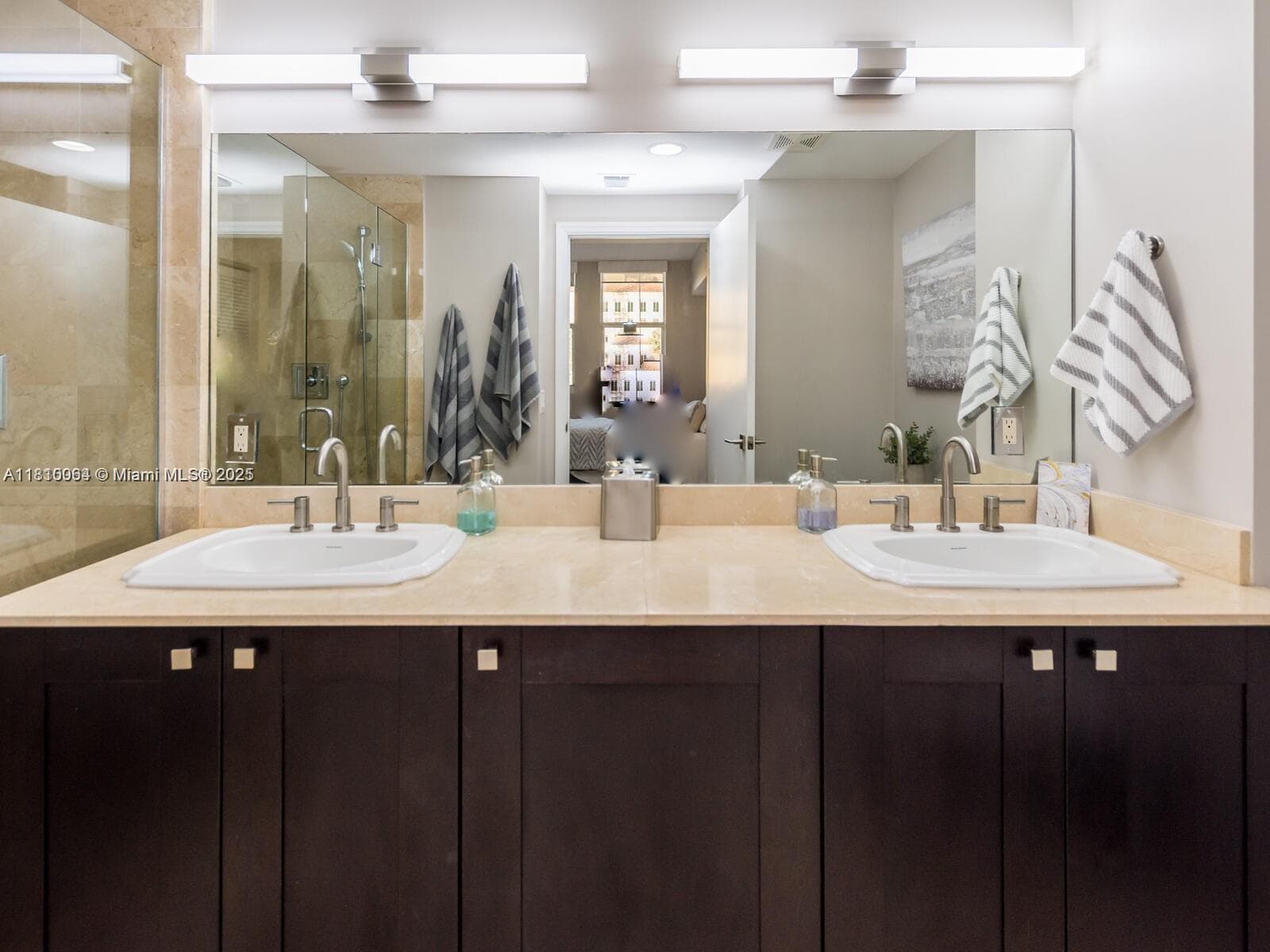 One Village Place · #618 in Coral Gables - Photo 19